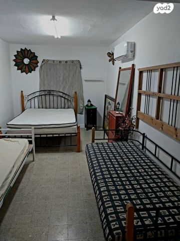 דירה, לוחמי הגטאות 48, דרום, צפת