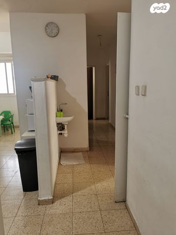 דירה, קצות החושן 17, קרית ספר, מודיעין עילית