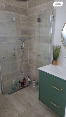 גג/ פנטהאוז, אליהו קראוזה 1, אגרובנק, חולון