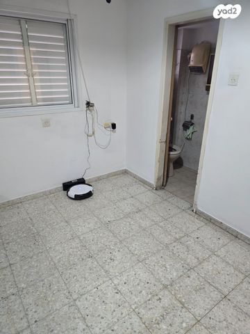 גג/ פנטהאוז, דון יוסף הנשיא 5, גרין ועם, חולון