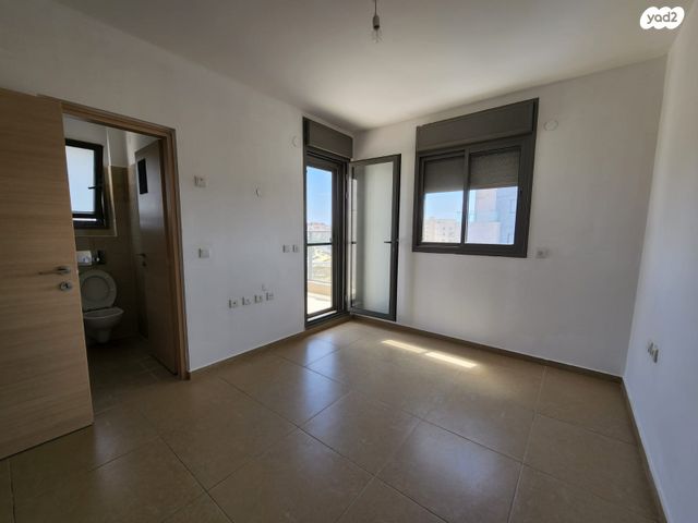 גג/ פנטהאוז, תאנה 21, החורש, חריש