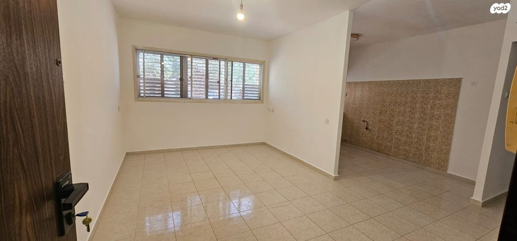 דירה, שלמה קליין 17, אברהם דנינו, בן גוריון, עכו