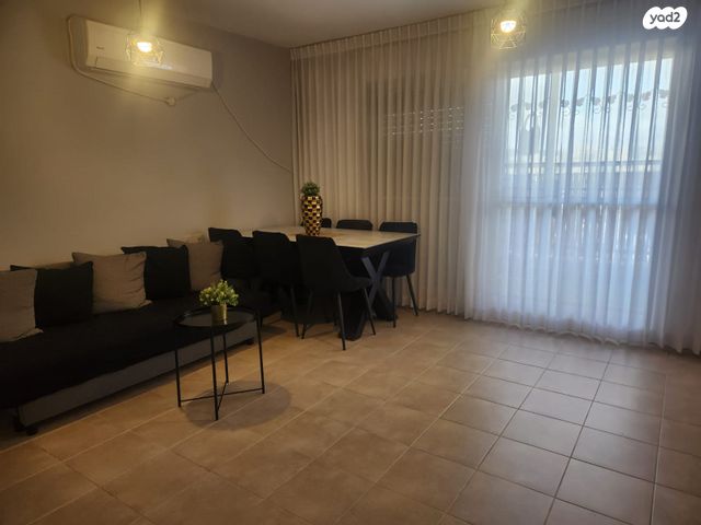 יחזקאל הנביא 53