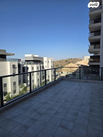 דירה, שמעון פרס 36, מורשת, מודיעין מכבים רעות