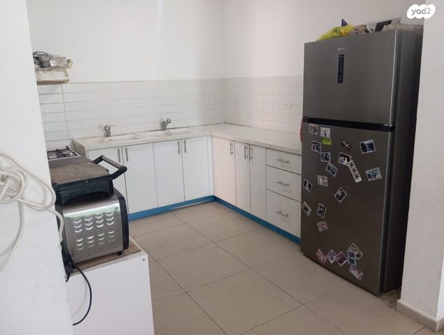 דירת גן, איבי נחל 1, אבני חפץ, אבני חפץ