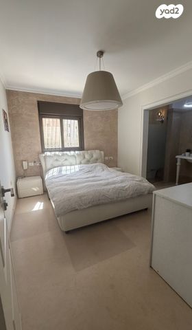 גג/ פנטהאוז, אהוד מנור 12, קרית אילון, חולון