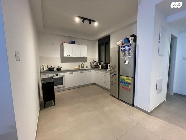 דירה, שדרות יצחק שמיר 15, צריפין החדשה, באר יעקב