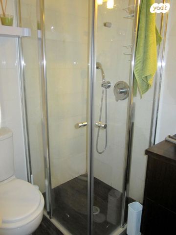 דירה, שלום עליכם 52, הצפון הישן - דרום, תל אביב יפו