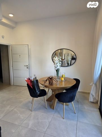 דירה, שמעון פרס 36, מורשת, מודיעין מכבים רעות