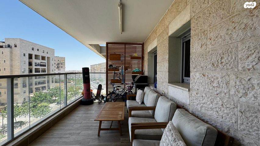 דירה, עמנואל זיסמן 24, חומת שמואל, הר חומה, ירושלים