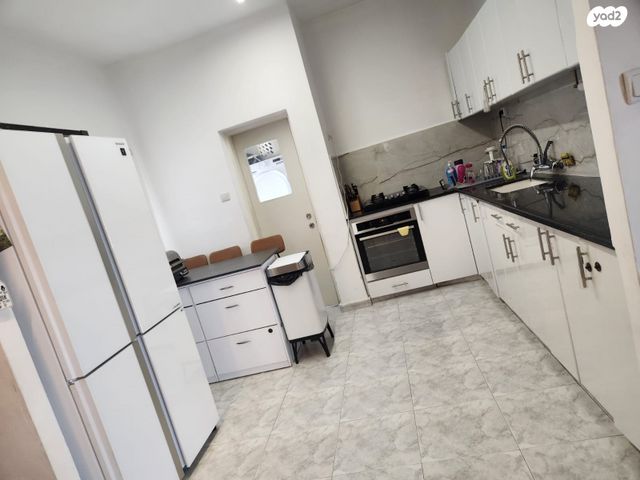 דירה, הצנחנים 32, קרית שמואל, טבריה