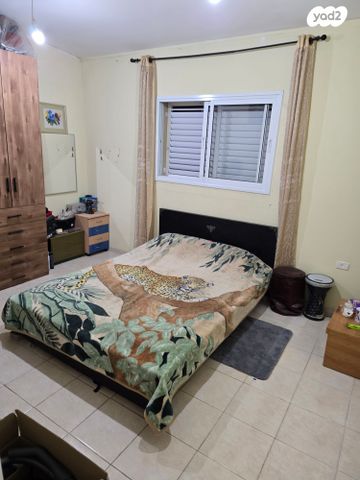 גג/ פנטהאוז, יצחק בן דוד 9, מחנה יהודה, פתח תקווה