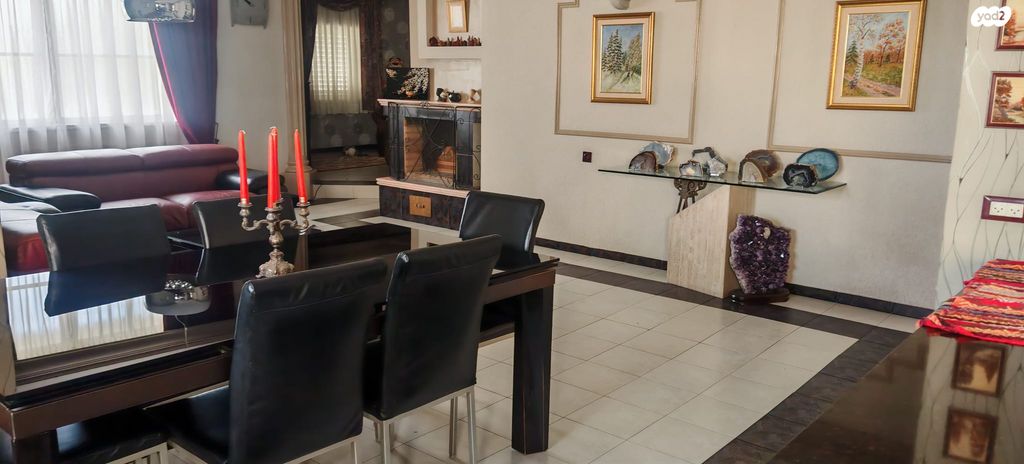 גג/ פנטהאוז, הרצל 44, מרכז העיר, חדרה