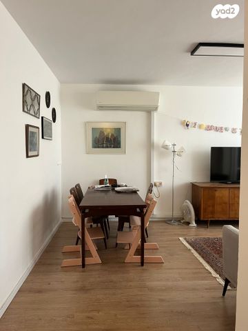 דירה, הצנחנים 1, ג' / מרכז מזרח העיר, רחובות