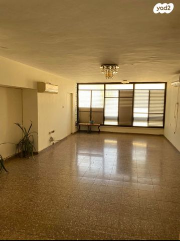 דירה, אחד העם 18, עיר, מרכז העיר, נהריה