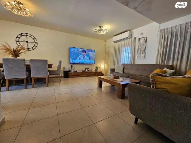 בית פרטי/ קוטג', התמר 21, שכונה 2, תל מונד