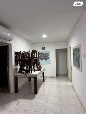 דירה, מעלות 1, נאות יהודית ונווה ארזים, חולון