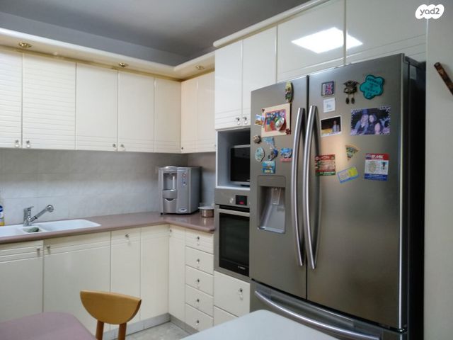 דירה, יהושע רבינוביץ 38, בן גוריון, חולון