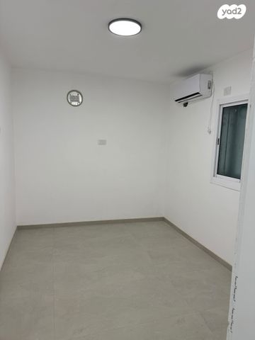 בית פרטי/ קוטג', עובדיה 1, גבעת ציון, אשקלון