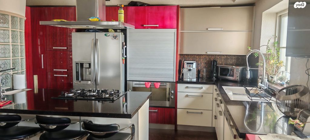 גג/ פנטהאוז, הרצל 44, מרכז העיר, חדרה