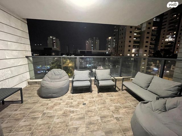 דירה, שדרות יצחק שמיר 15, צריפין החדשה, באר יעקב