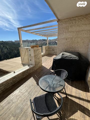 דירת גן, הרב אברהם רביץ 1, נווה יעקב, ירושלים