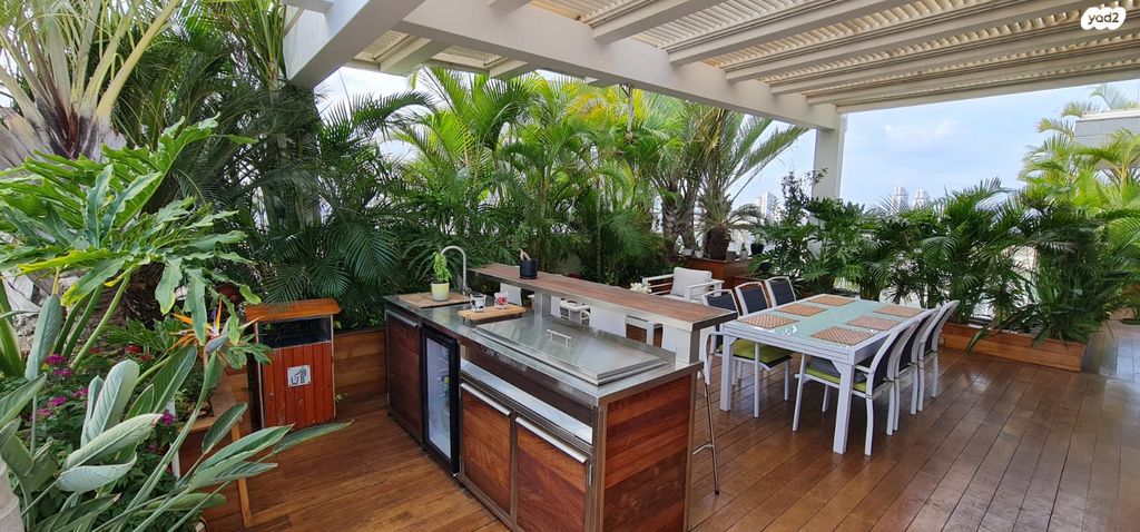 גג/ פנטהאוז, הקליר 7, רמת חן ובן ציון, נתניה