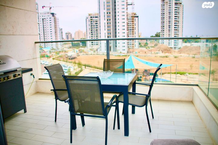 דירה, אברהם מחרז 16, סנטרל פארק / האצטדיון, באר שבע