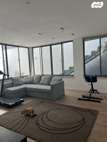 בית פרטי/ קוטג', רמב"ם 71, מרכז דרום, רעננה