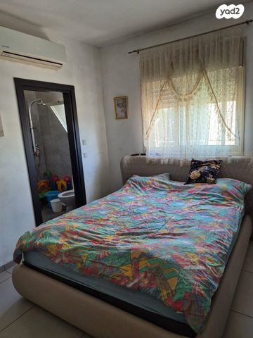 דירה, שדרות ירושלים 4, מרכז העיר, סביניה, הוותיקה, קרית ביאליק