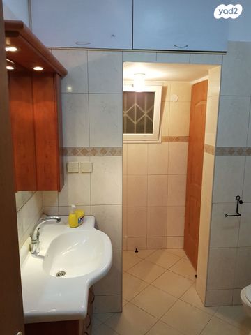 בית פרטי/ קוטג', רמב"ם 2, נווה אברהם, קרית אתא