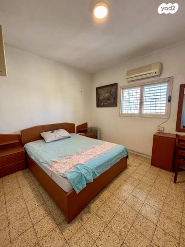 דירה, סירקין 13, בורוכוב, גבעתיים