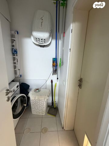 דירת גן, רוטשילד 16, השחר, דימונה