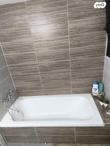 דירה, צבי ישי 24, ליבת העיר, יהוד מונוסון