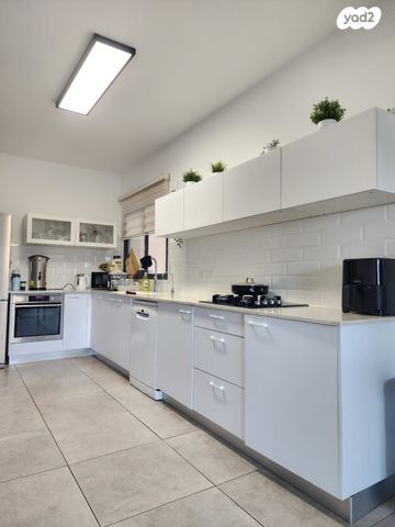 דירה, שעורה 6, עמירם, פרדס חנה כרכור