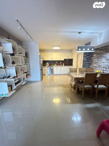 ד"ר יוחנן בדר 4