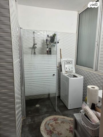 דירה, עזרא 3, ג' / מרכז מזרח העיר, רחובות