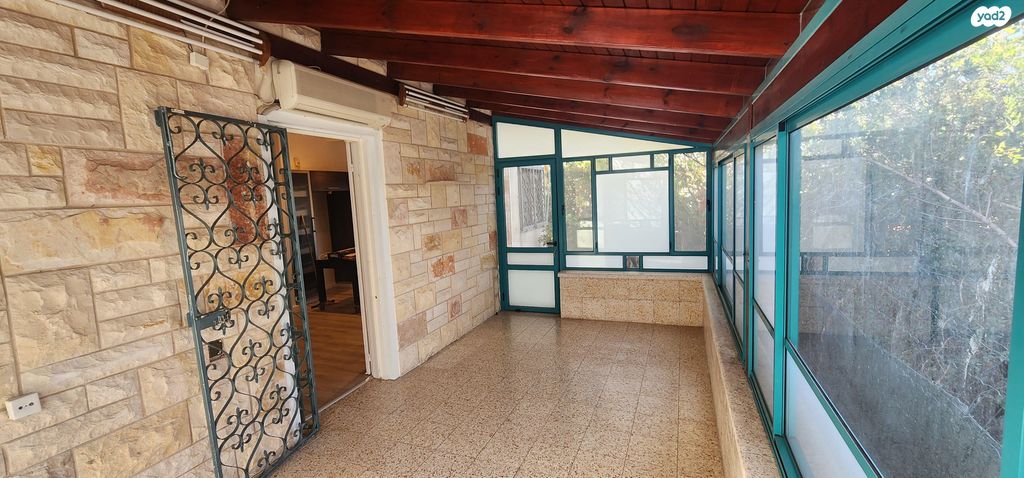 בית פרטי/ קוטג', רמב"ם 68, שעריים, רחובות