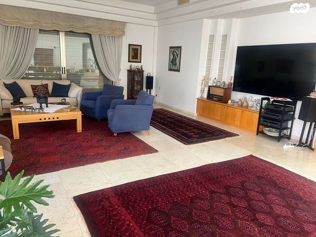 בית פרטי/ קוטג', השיטה 44, ברנדייס, חדרה