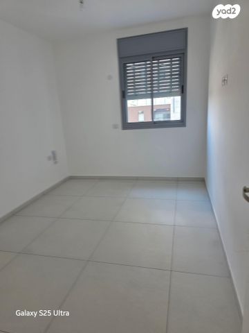 דירה, ש"י עגנון 1, שיכון רסקו, קרית אונו