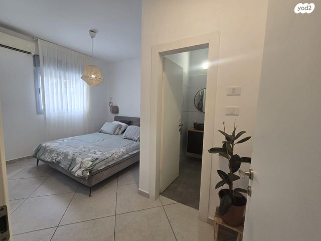 דירת גן, קידה 4, החורש, נתיבות