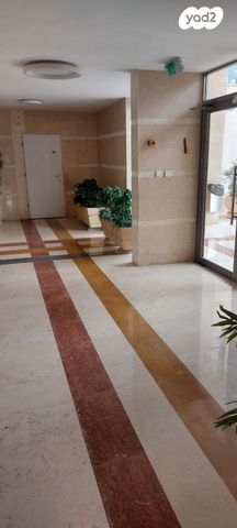 דירה, הקוקיה 17, נווה הדרים, ראשון לציון