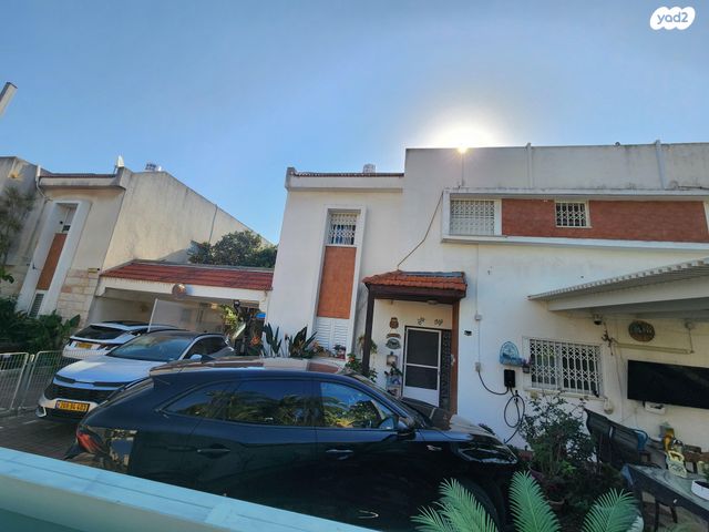 בית פרטי/ קוטג', השקדים 10, אלונים, קרית אתא