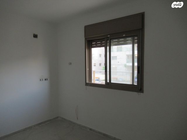 דירה, הנרקיסים 2, רכסים, רכסים