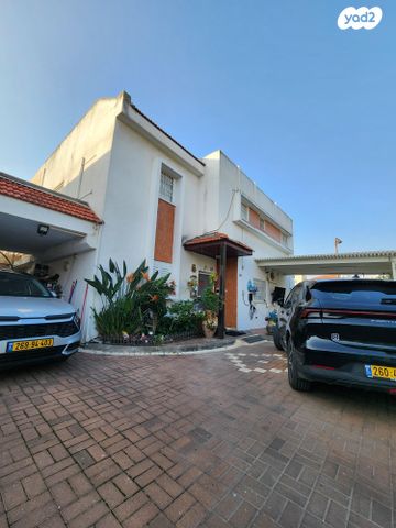 בית פרטי/ קוטג', השקדים 10, אלונים, קרית אתא