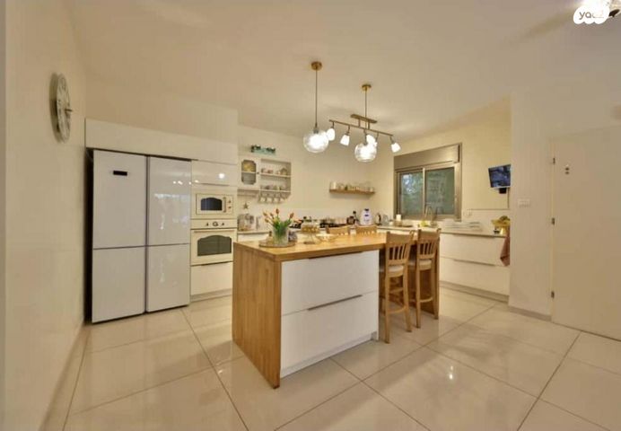 דירת גן, התאנים 31, מרכז העיר, קרית אתא