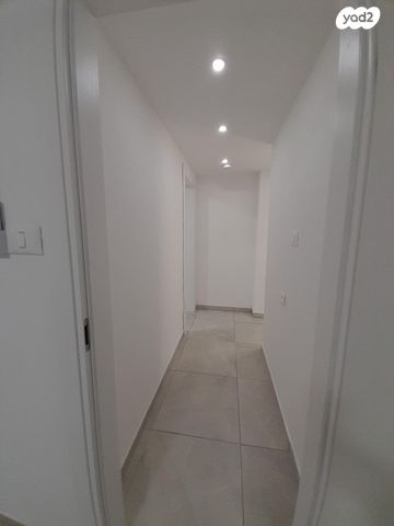 דירה, לח"י 24, שאר העיר, בני ברק