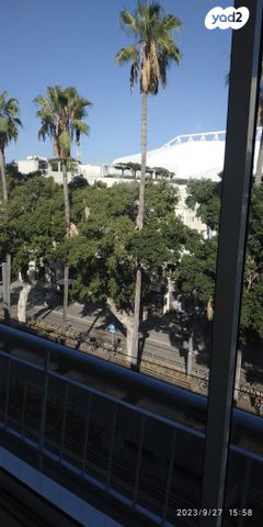 שדרות ירושלים 38