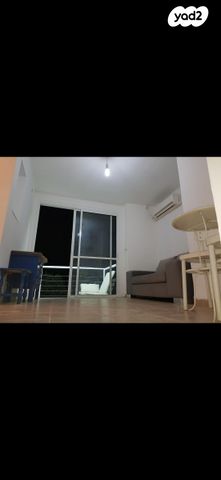 חייא ובניו 14