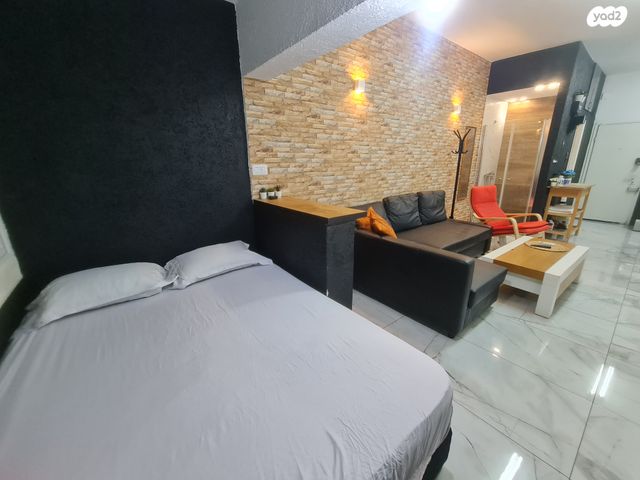 דירת גן, רש"י 7, מוצקין הותיקה, קרית מוצקין